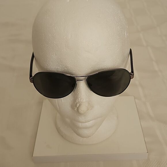 Dkny Women's Sunglasses Brown - Picture 15 of 16